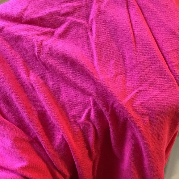 Buffalo Molly Ann XS top with smocking, U-neck, NWT, crimson - Picture 7 of 8